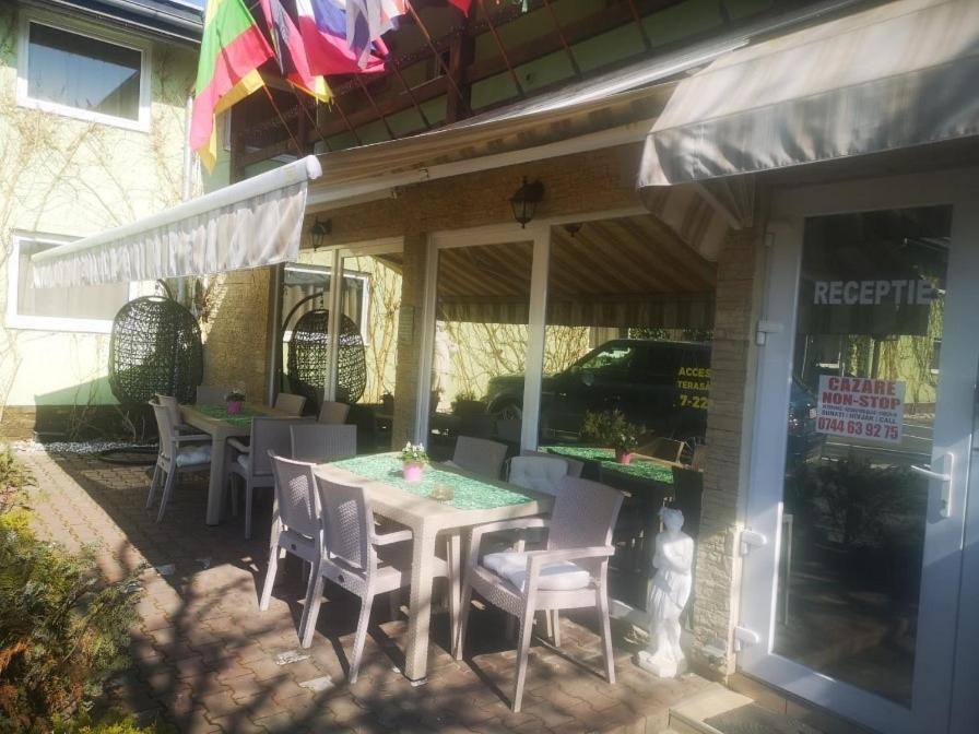 Vila Chesa Corunca Bagian luar foto